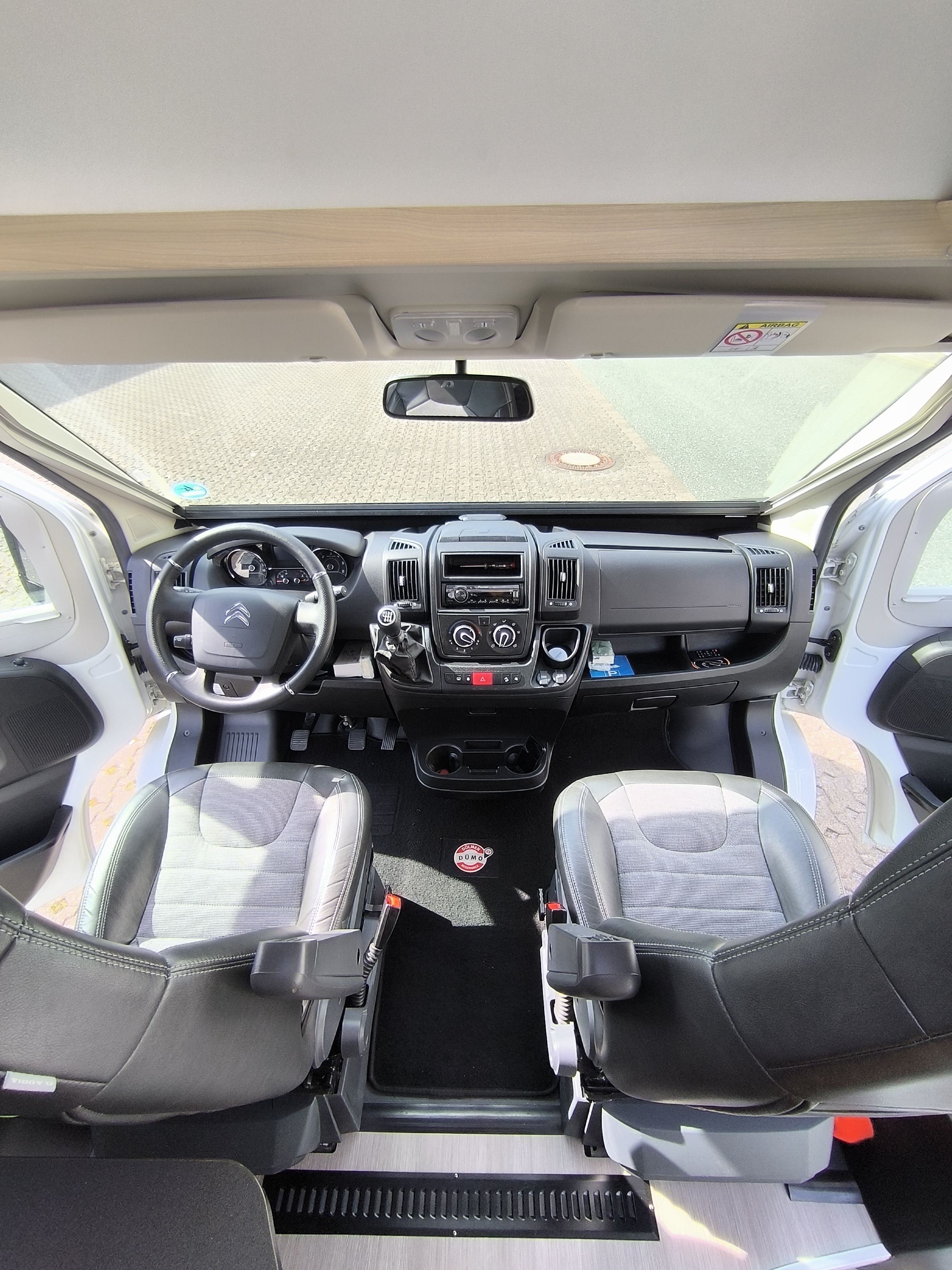 Adria Twin Axess 600 All-In 7