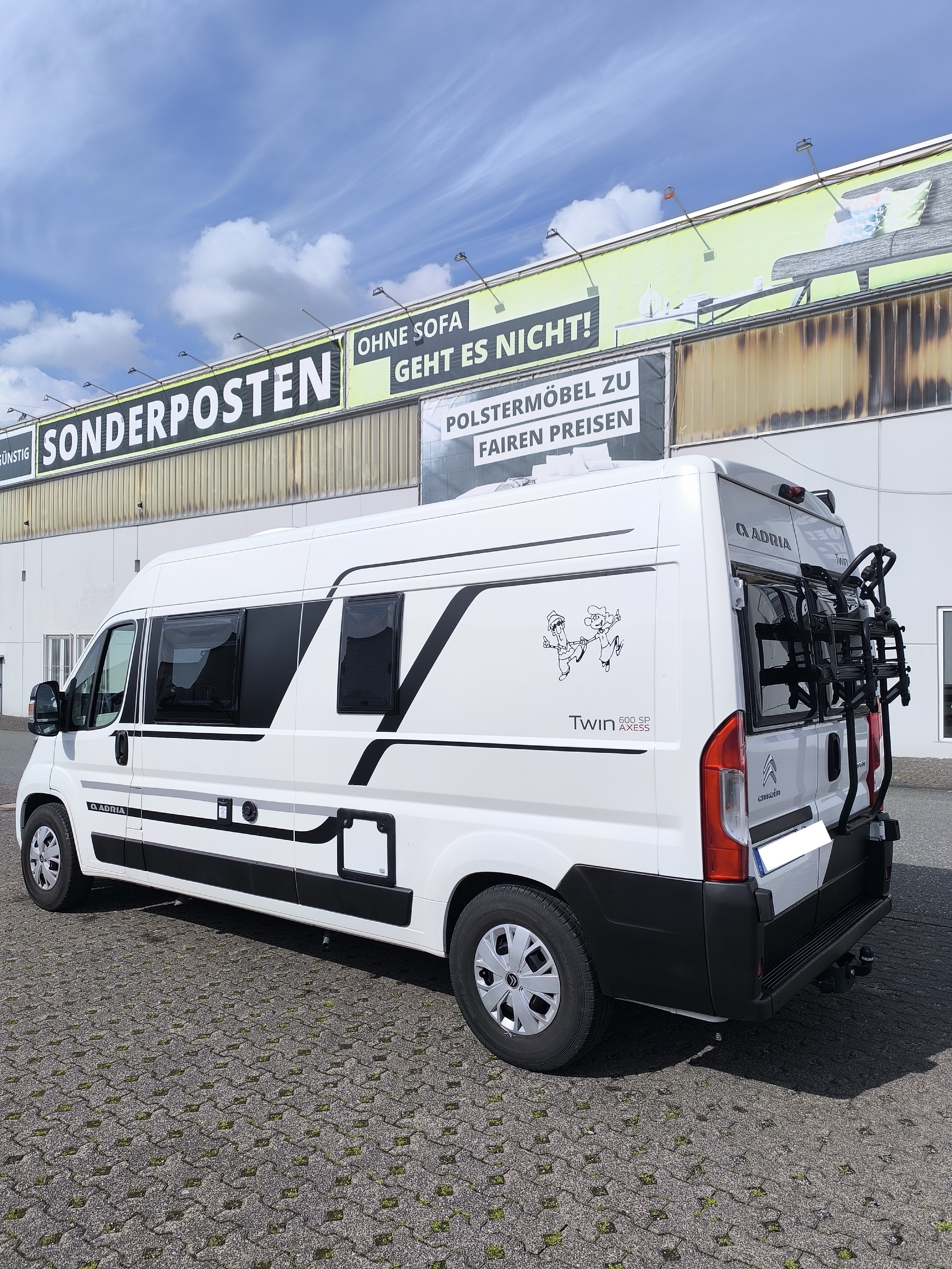 Adria Twin Axess 600 All-In 6