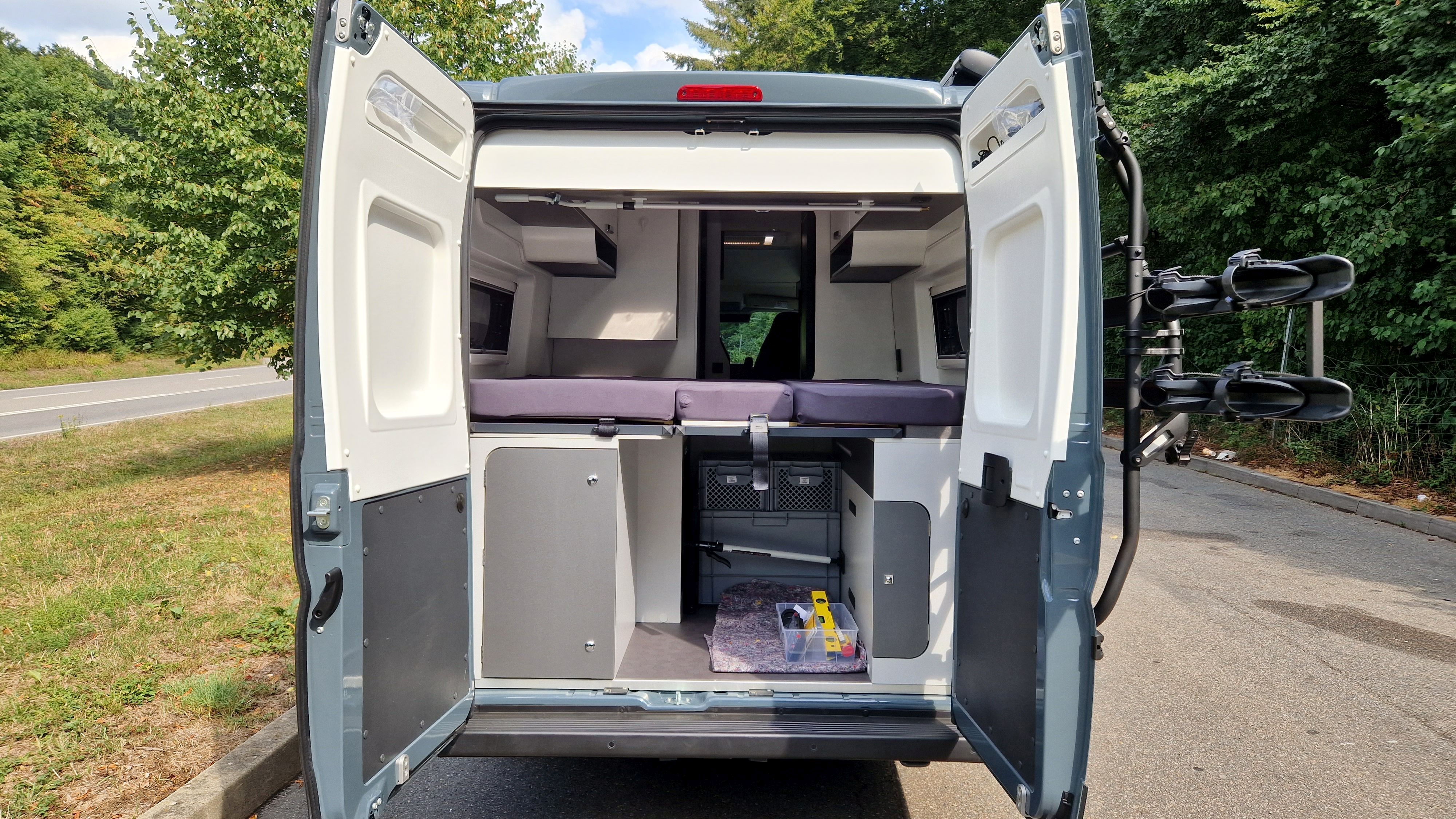 Mooveo Van 63 EB 8