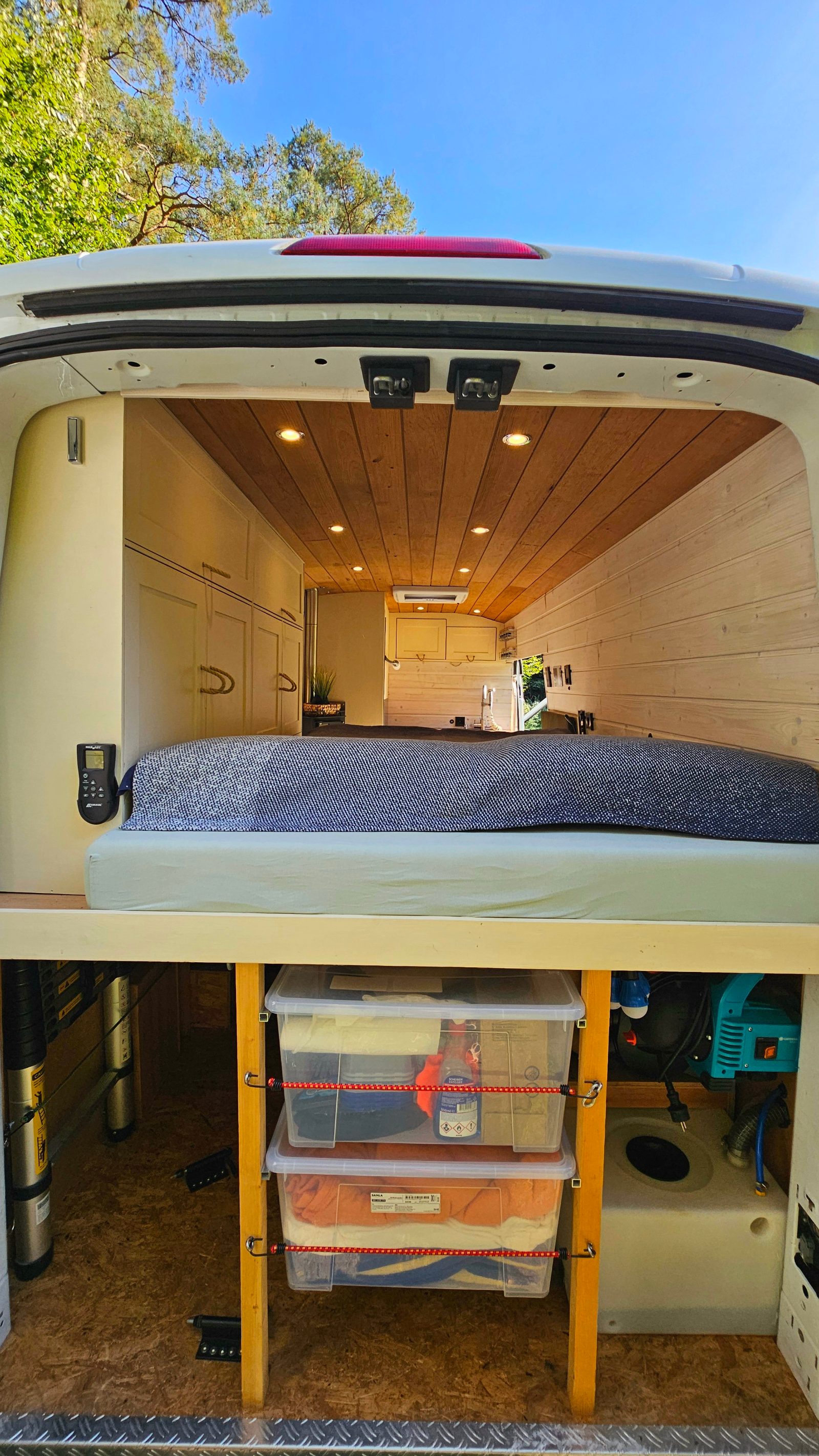 Ford Transit L4H3 Campervan 9
