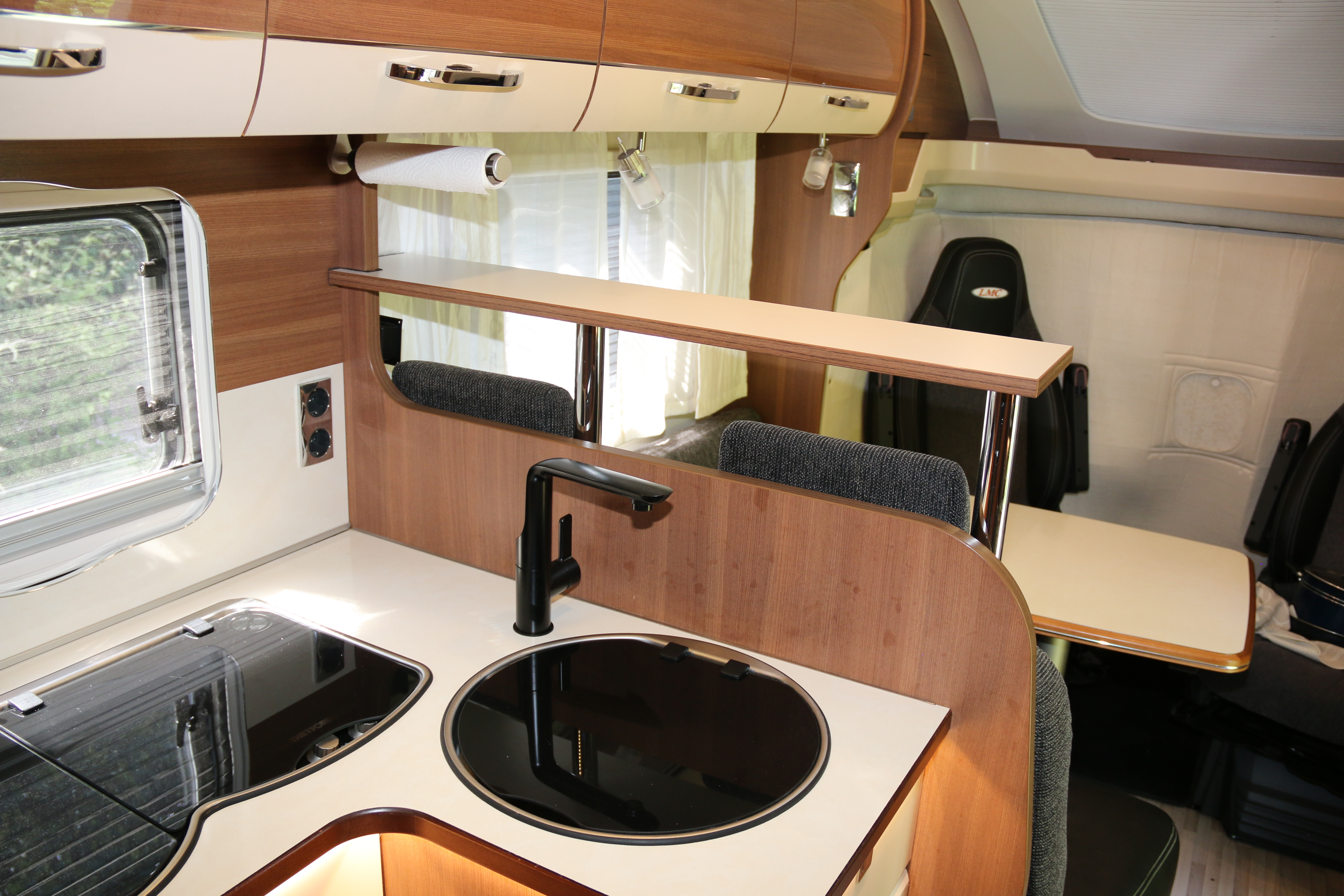 LMC Cruiser Comfort T732g 6