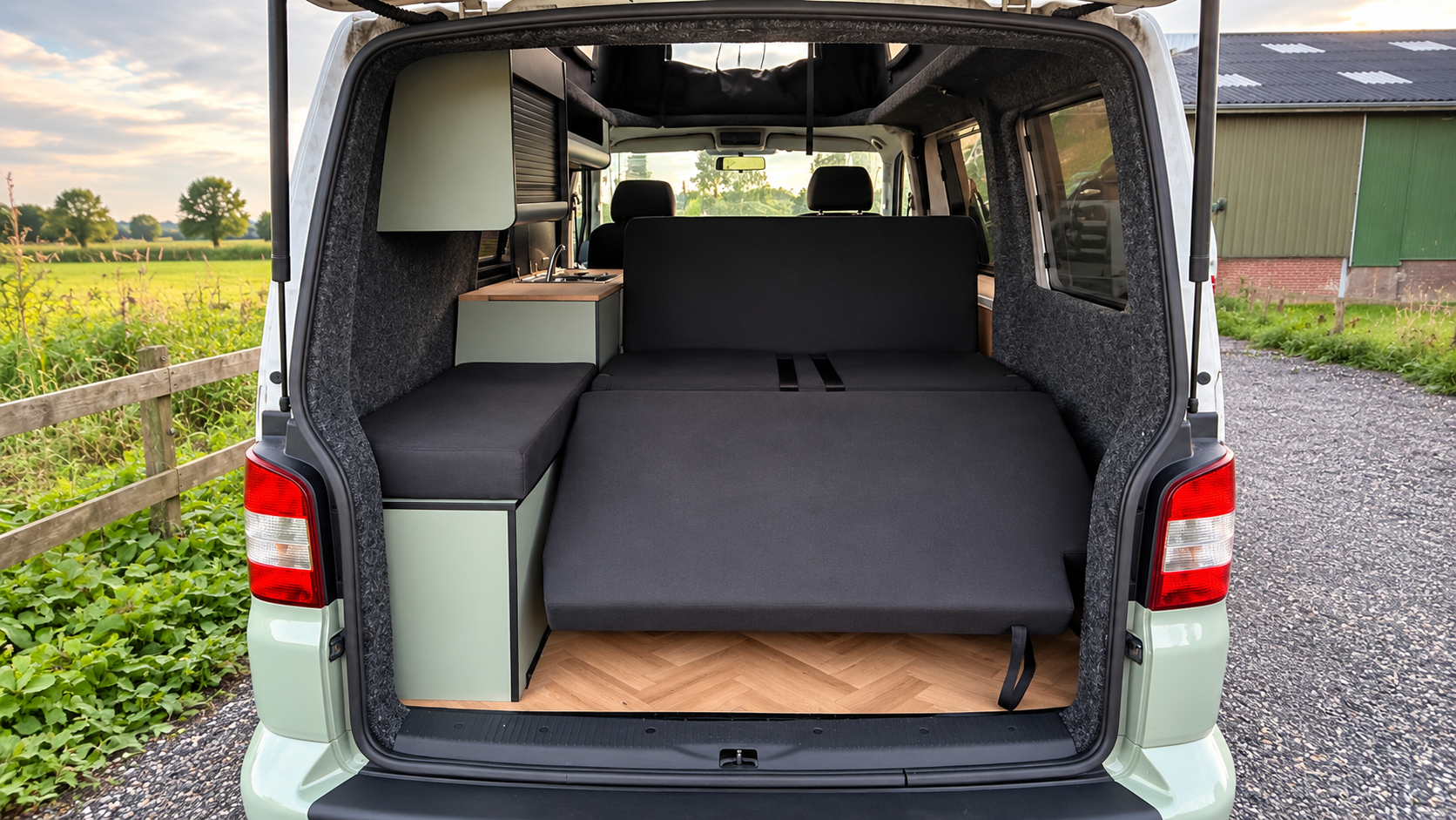 Volkswagen T5 Camper 10