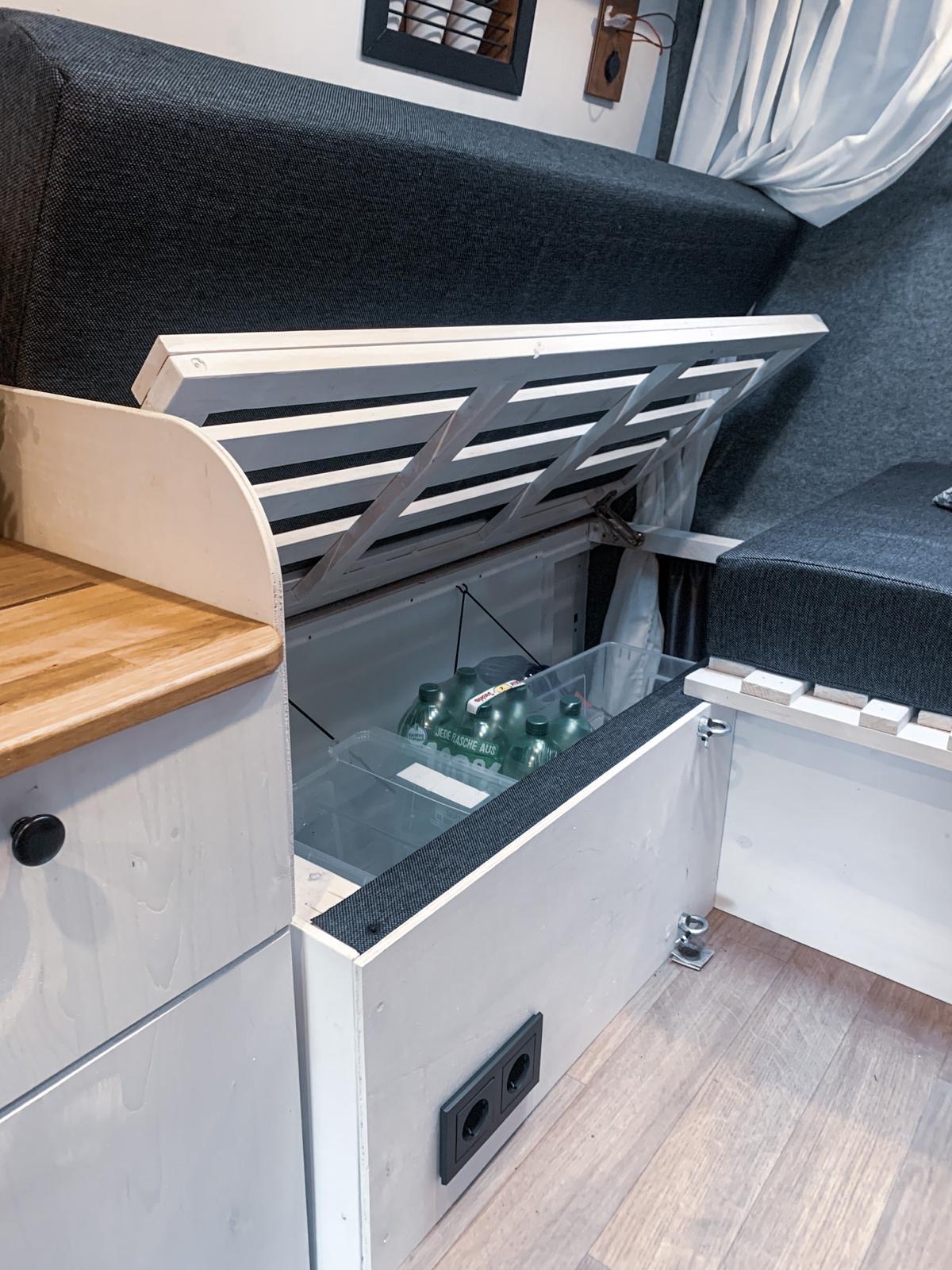 Ford Transit MK6 7