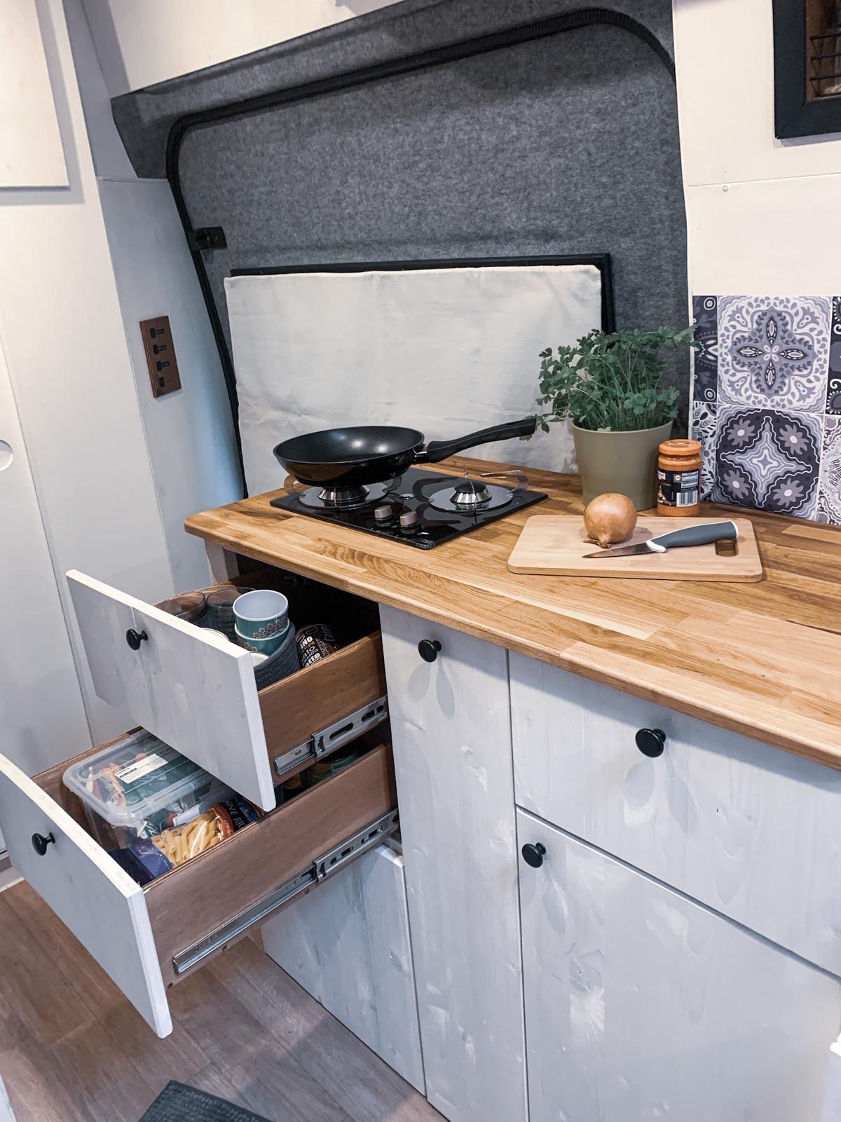 Ford Transit MK6 10