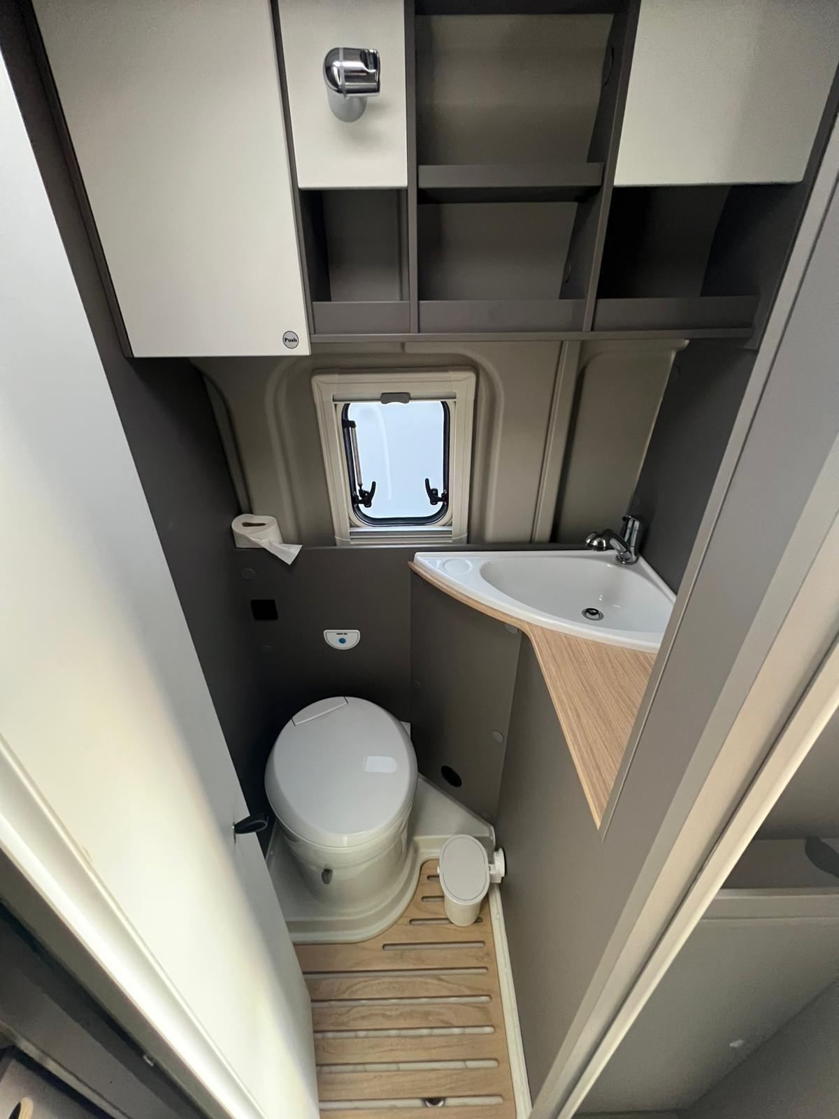 LMC Innovan 640 8