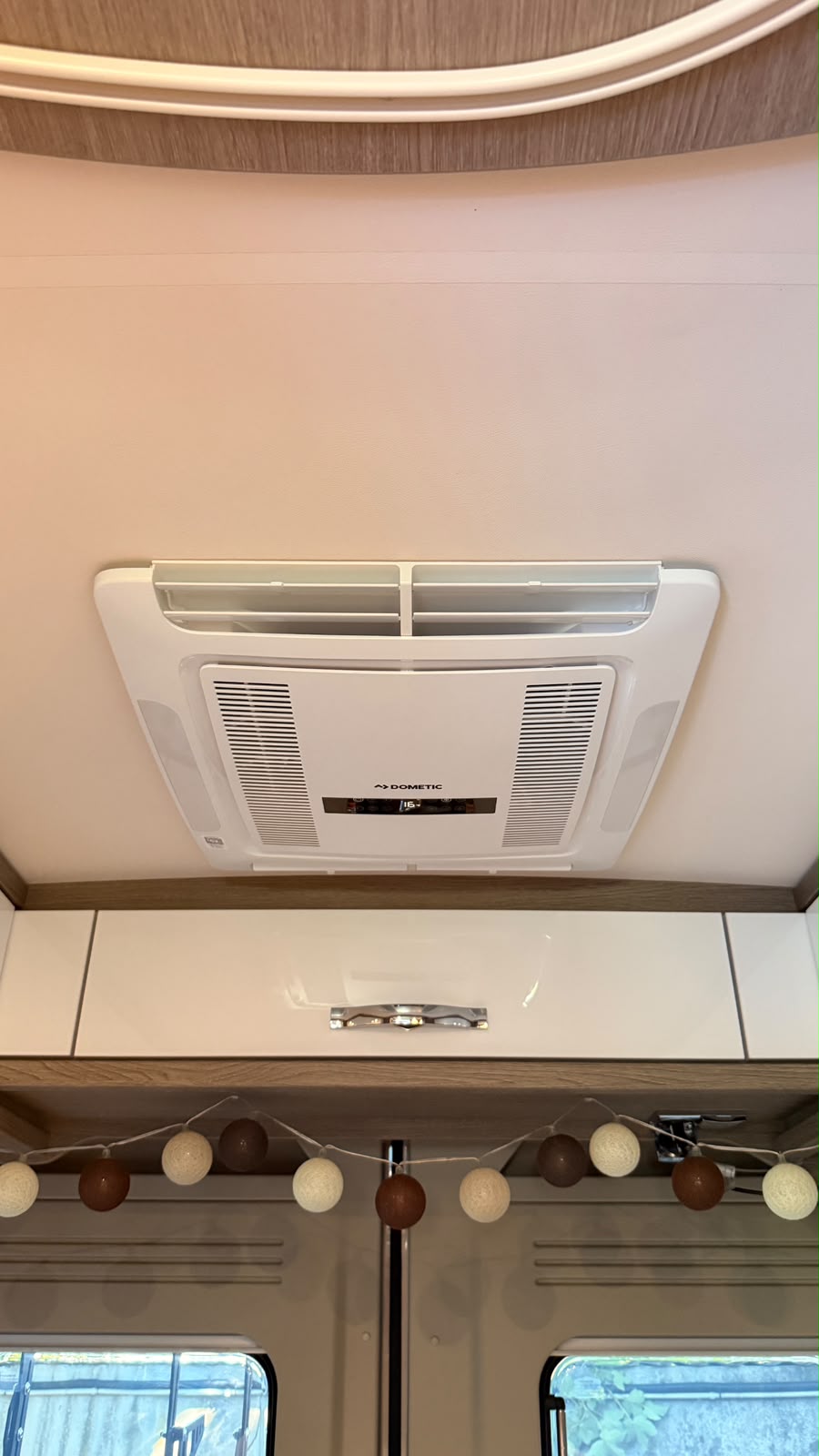 Pössl 2Win R Plus 8