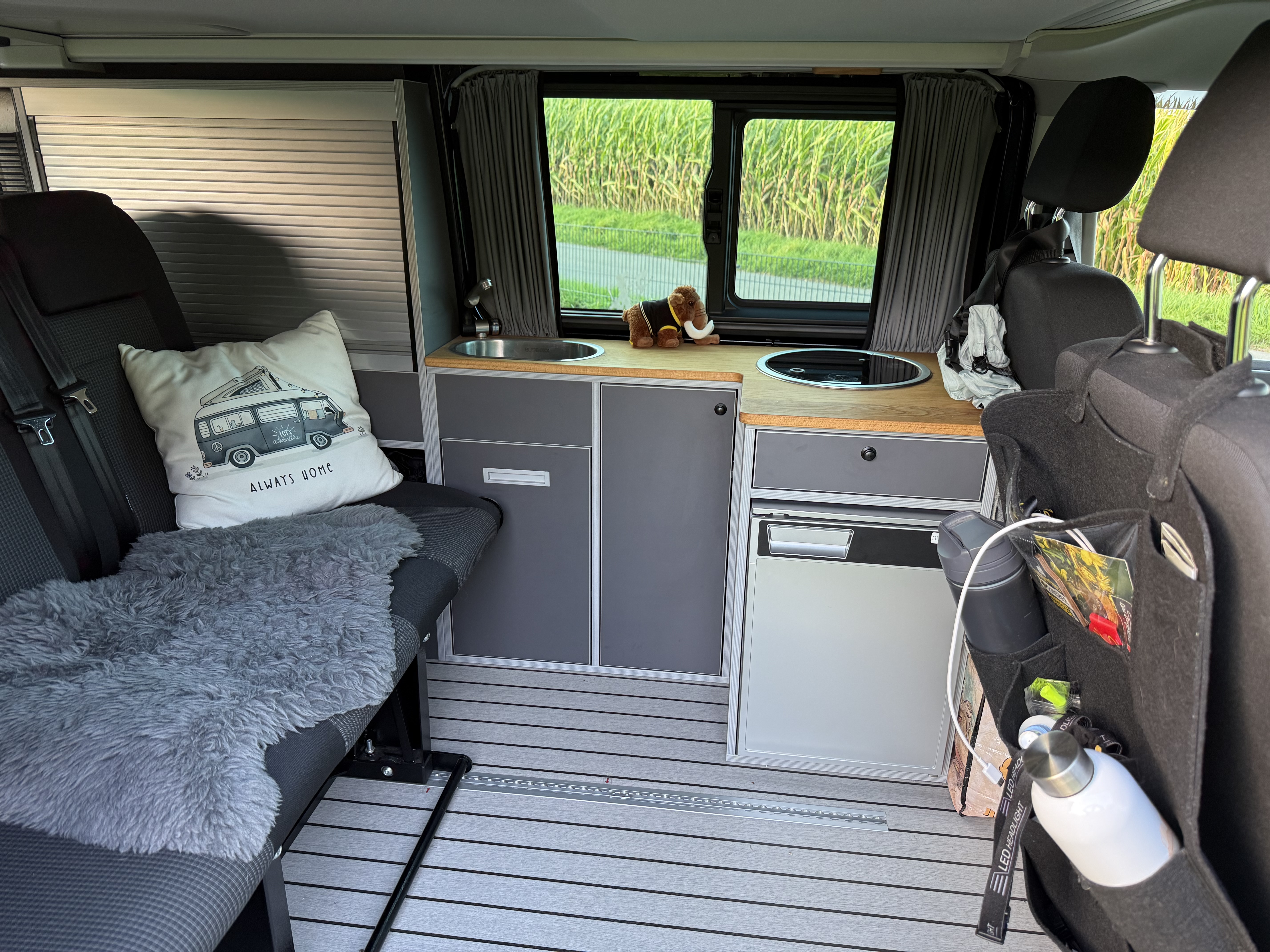 VW T6.1 GeckoCamper SKY FREE 5