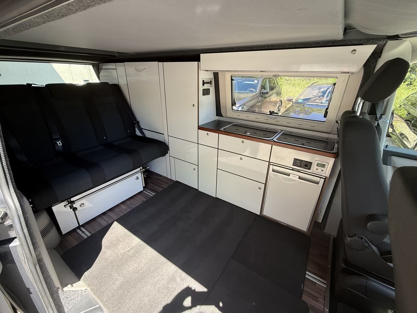 Volkswagen T6 LR 4M DSG Camper 4