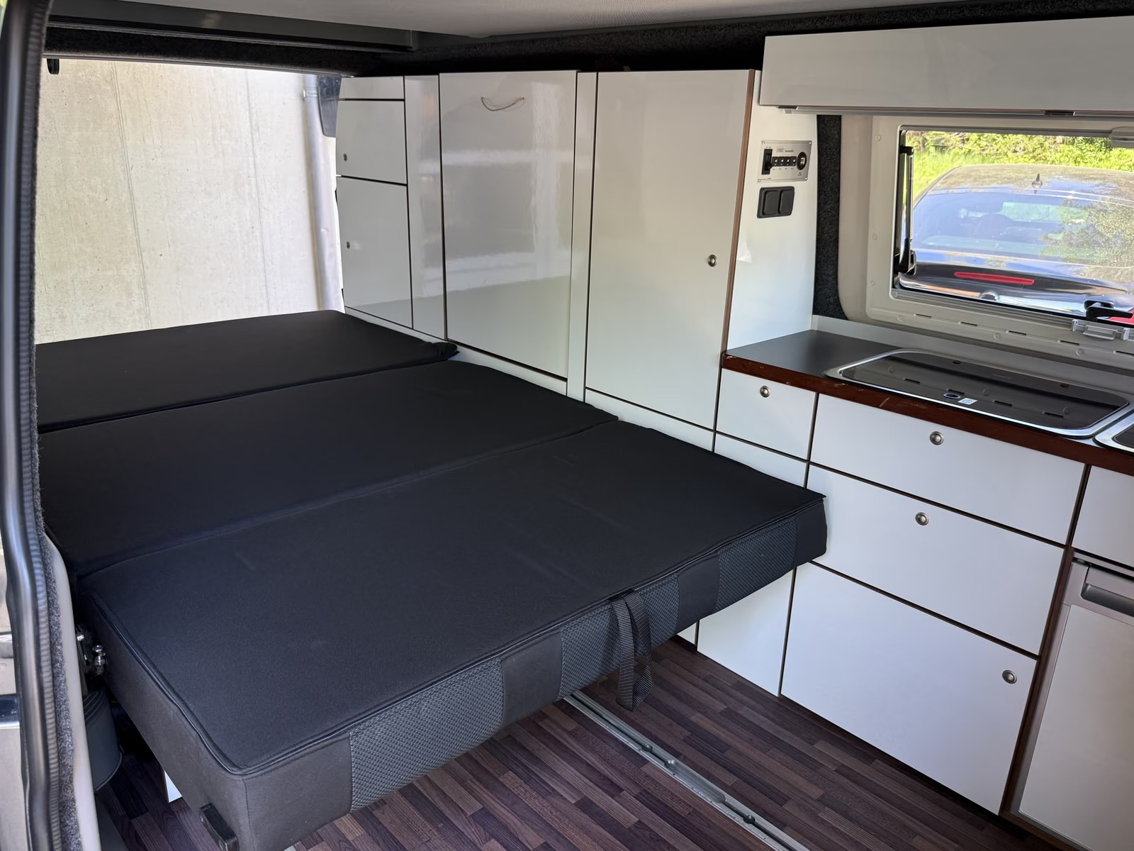 Volkswagen T6 LR 4M DSG Camper 8