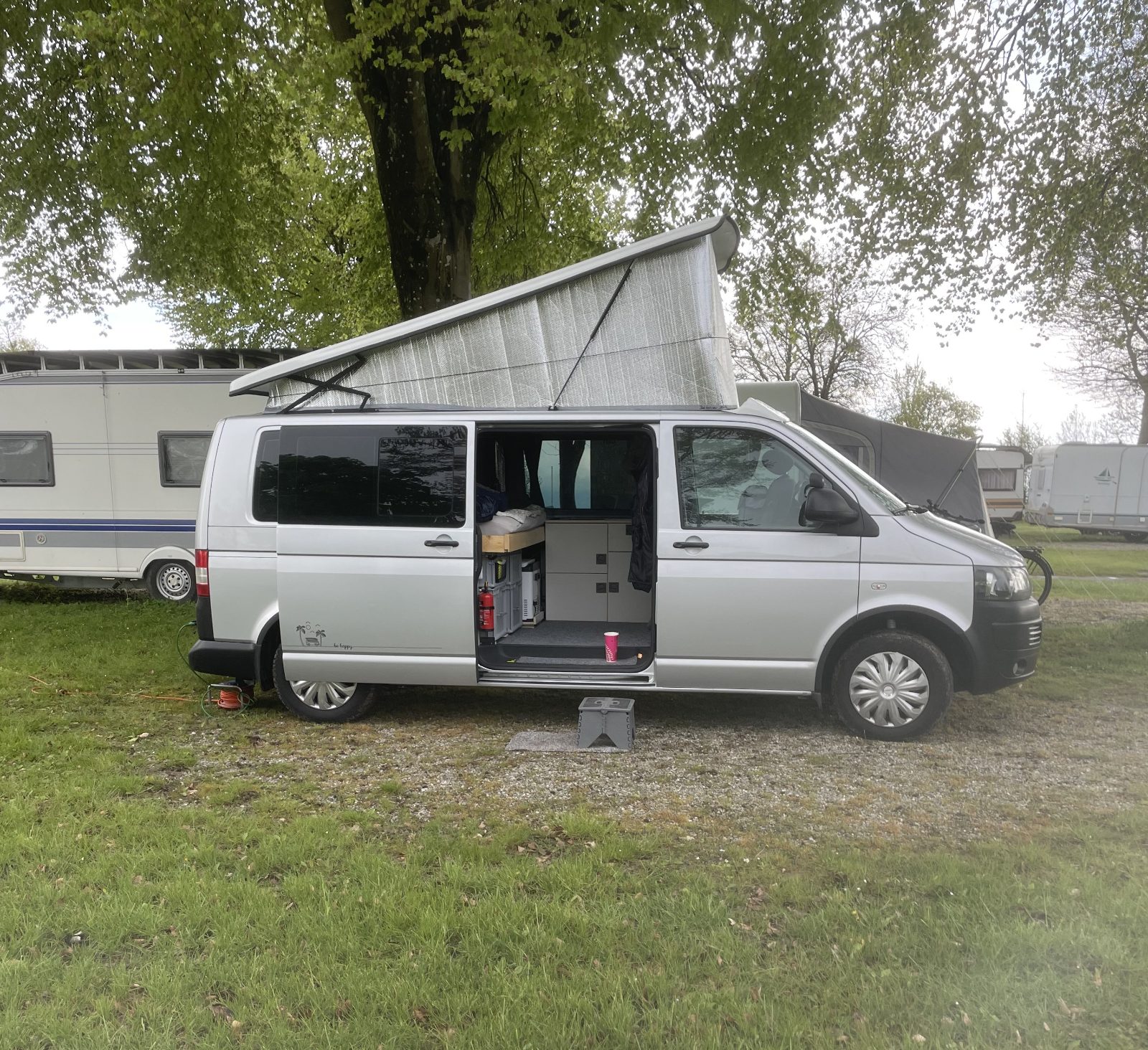 VW T 5 langer Radstand mit Aufstelldach