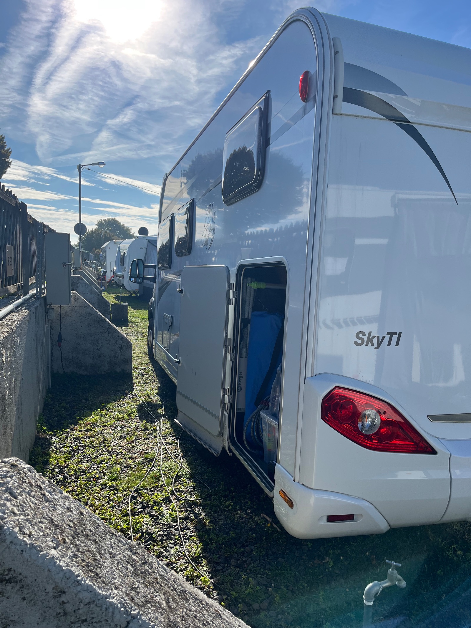 Knaus Sky TI 650 MG 4