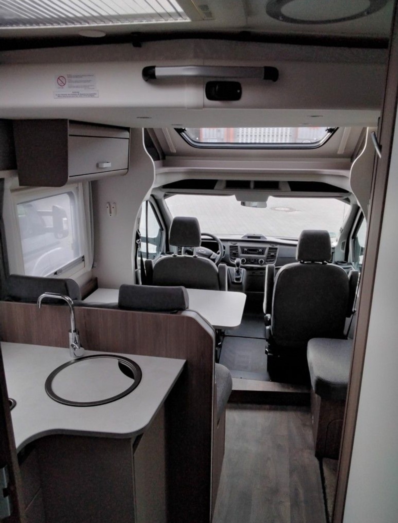 Ford Carado t447 Edition 24 5