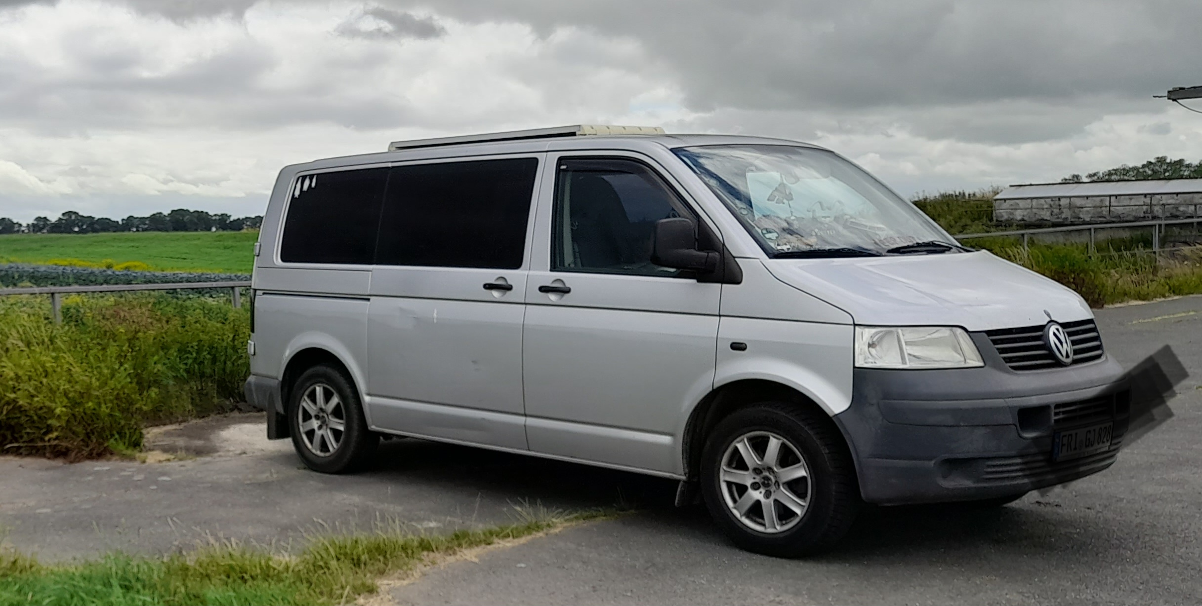 Volkswagen Caravelle T5 2