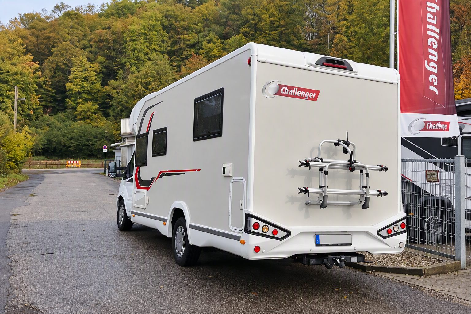 Challenger 358 Graphite 2