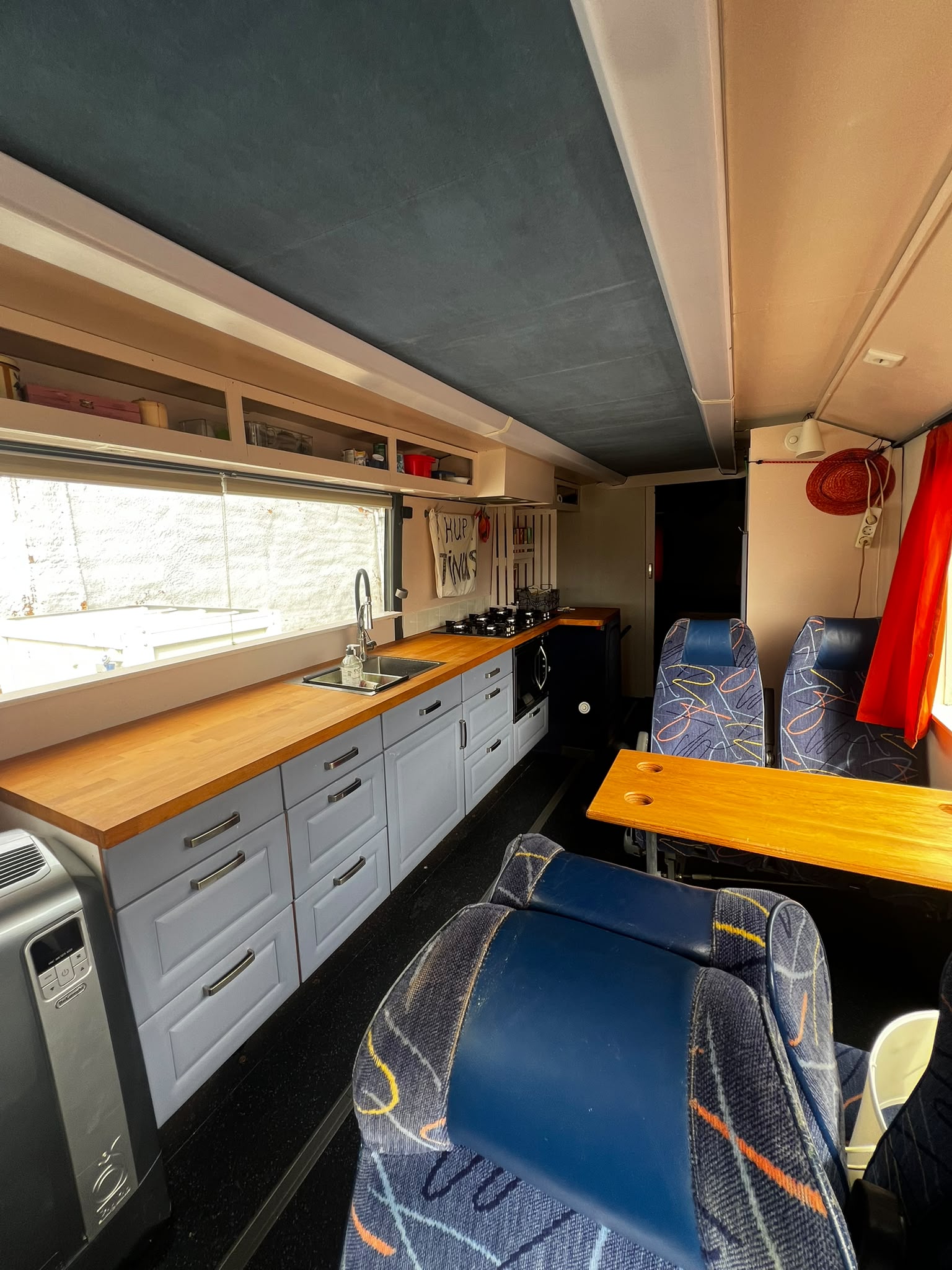 Van Hool Acron 8