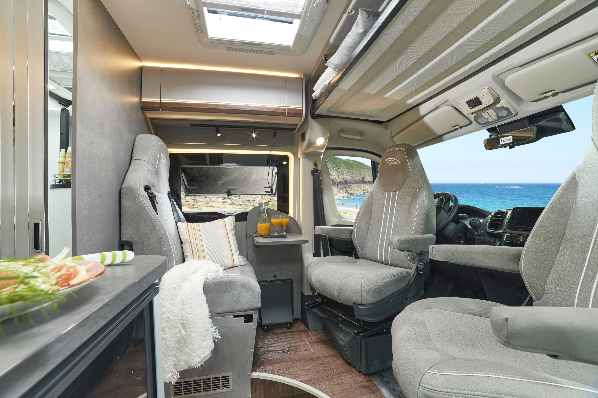 Summit Shine 600 L