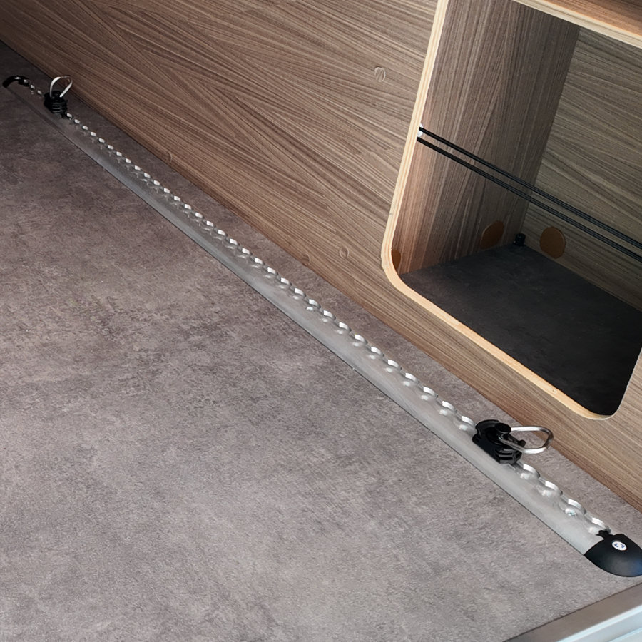 Verzurrschienen für Heckgarage